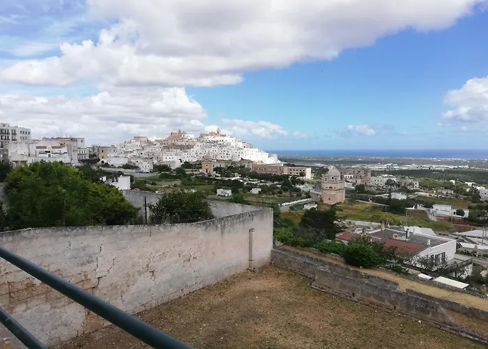 V&m Con Jacuzzi * 奥斯图尼