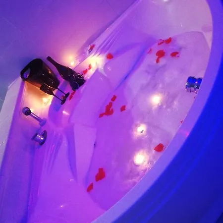 V&m Con Jacuzzi Dom wakacyjny Ostuni