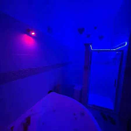 V&m Con Jacuzzi Ostuni