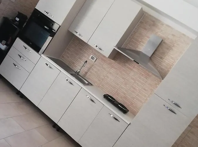 V&m Con Jacuzzi 펜션 *