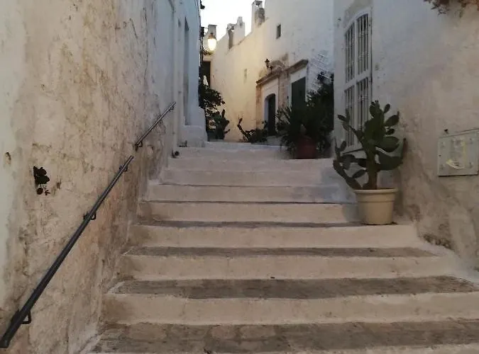 V&m Con Jacuzzi Ostuni