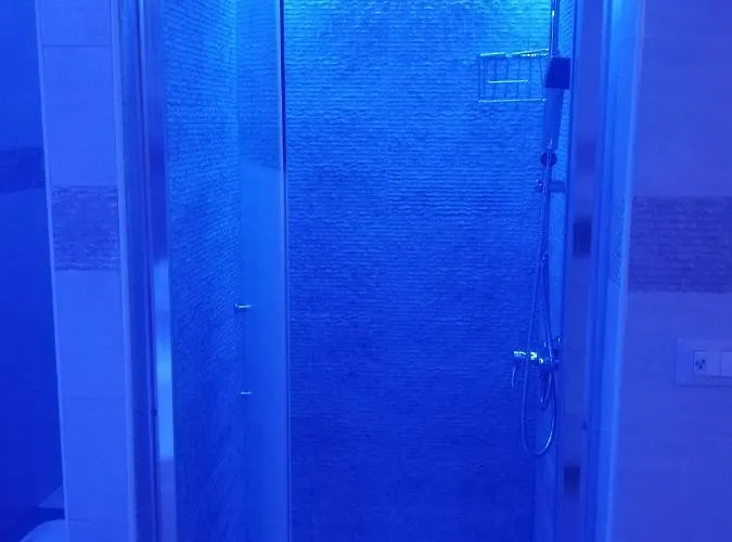 V&m Con Jacuzzi Holiday home *